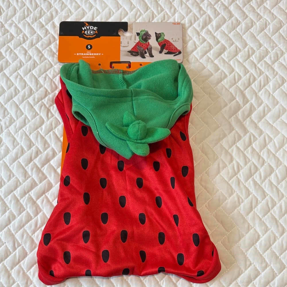 NWT Strawberry Pet Costume with Green Hood